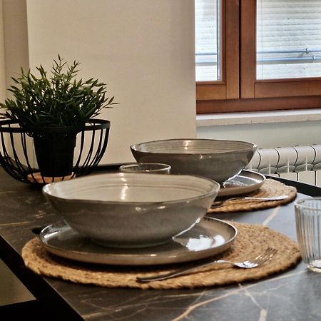 Al Centro Del Centro Apartment By Tramonti LʼAquila المظهر الخارجي الصورة