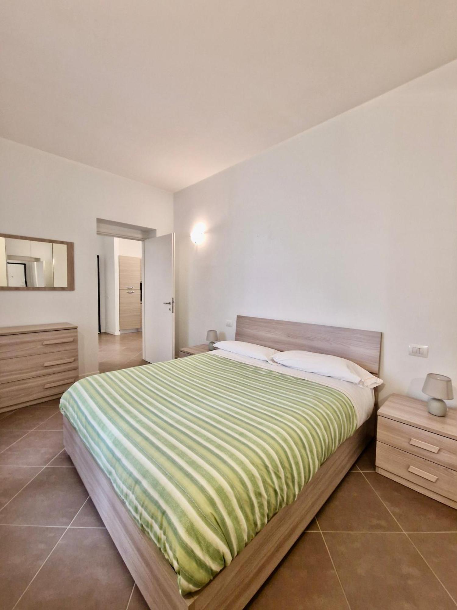 Al Centro Del Centro Apartment By Tramonti LʼAquila المظهر الخارجي الصورة